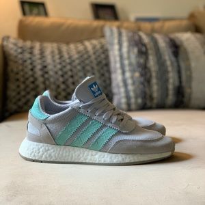 Adidas I-5923 LIKE NEW